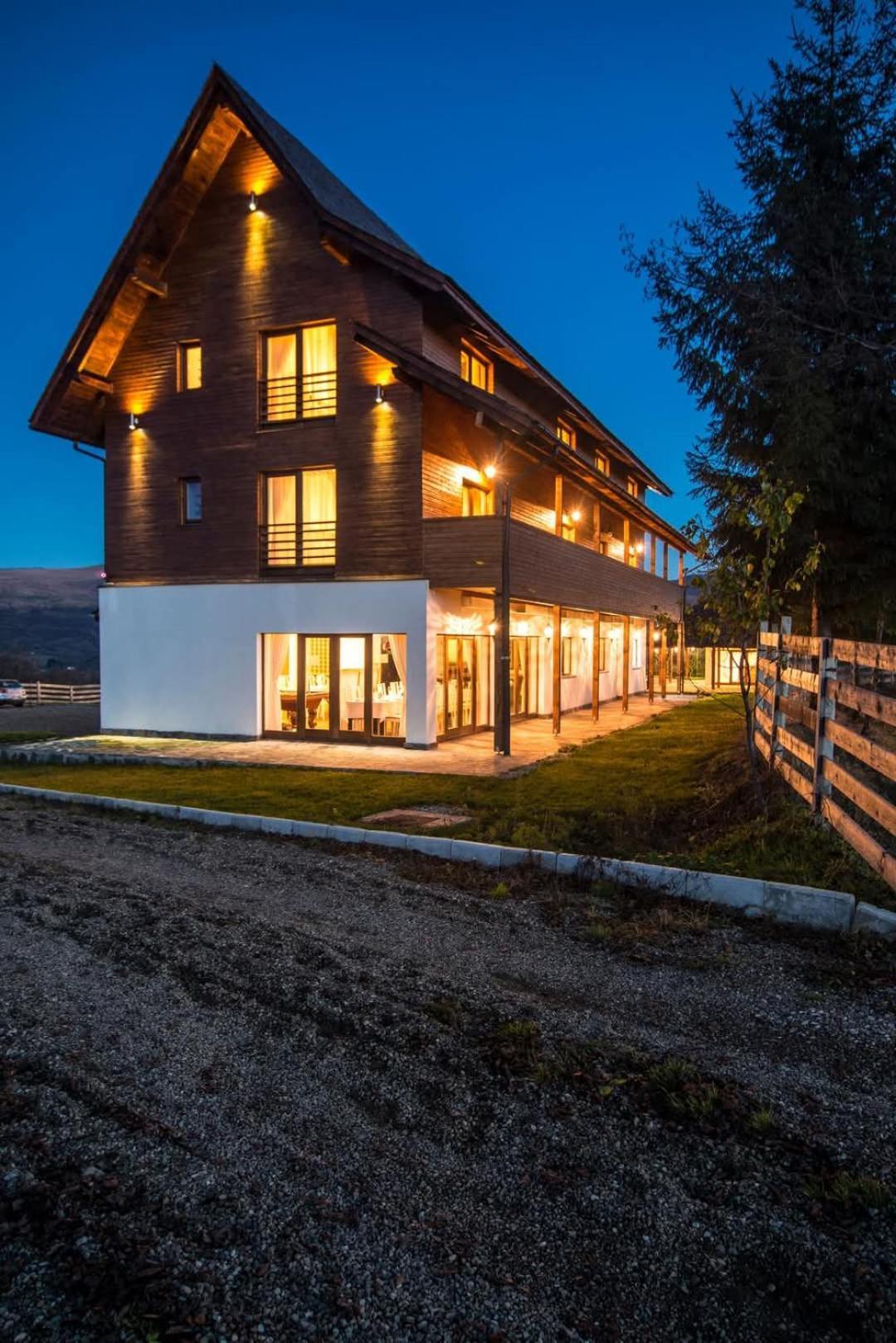 Soare-N Maramures Budeşti Extérieur photo